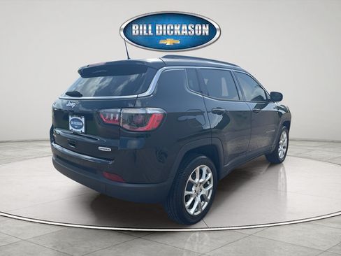 Used 2023 Jeep Compass Latitude AWD/4WD image 9