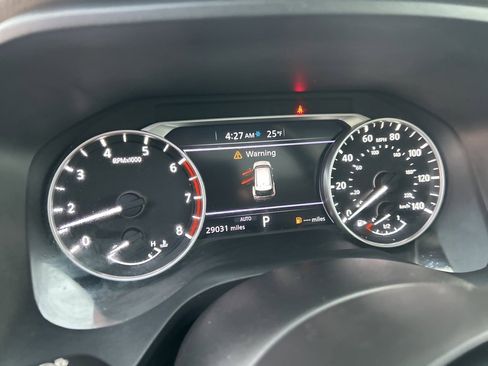 Used 2021 Nissan Rogue SV w/ Premium Package image 9