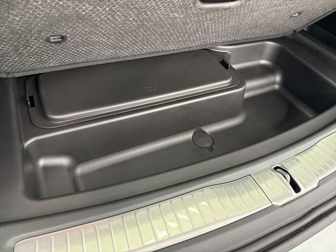 New 2026 Jeep Grand Cherokee L Summit image 11