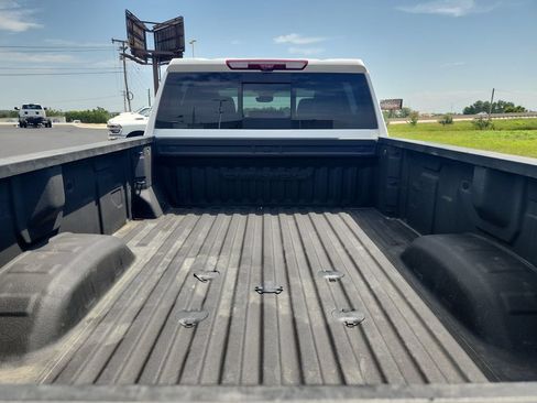Used 2024 GMC Sierra 3500 Denali Ultimate AWD/4WD image 27