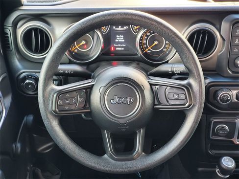 Used 2021 Jeep Wrangler Unlimited Sport image 20