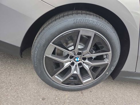 New 2026 BMW 530i xDrive w/ Executive Package image 3