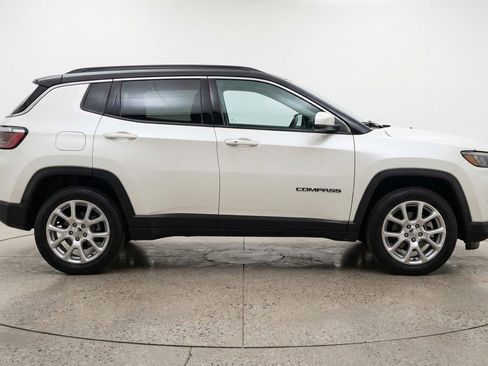 Used 2025 Jeep Compass Limited AWD/4WD image 11