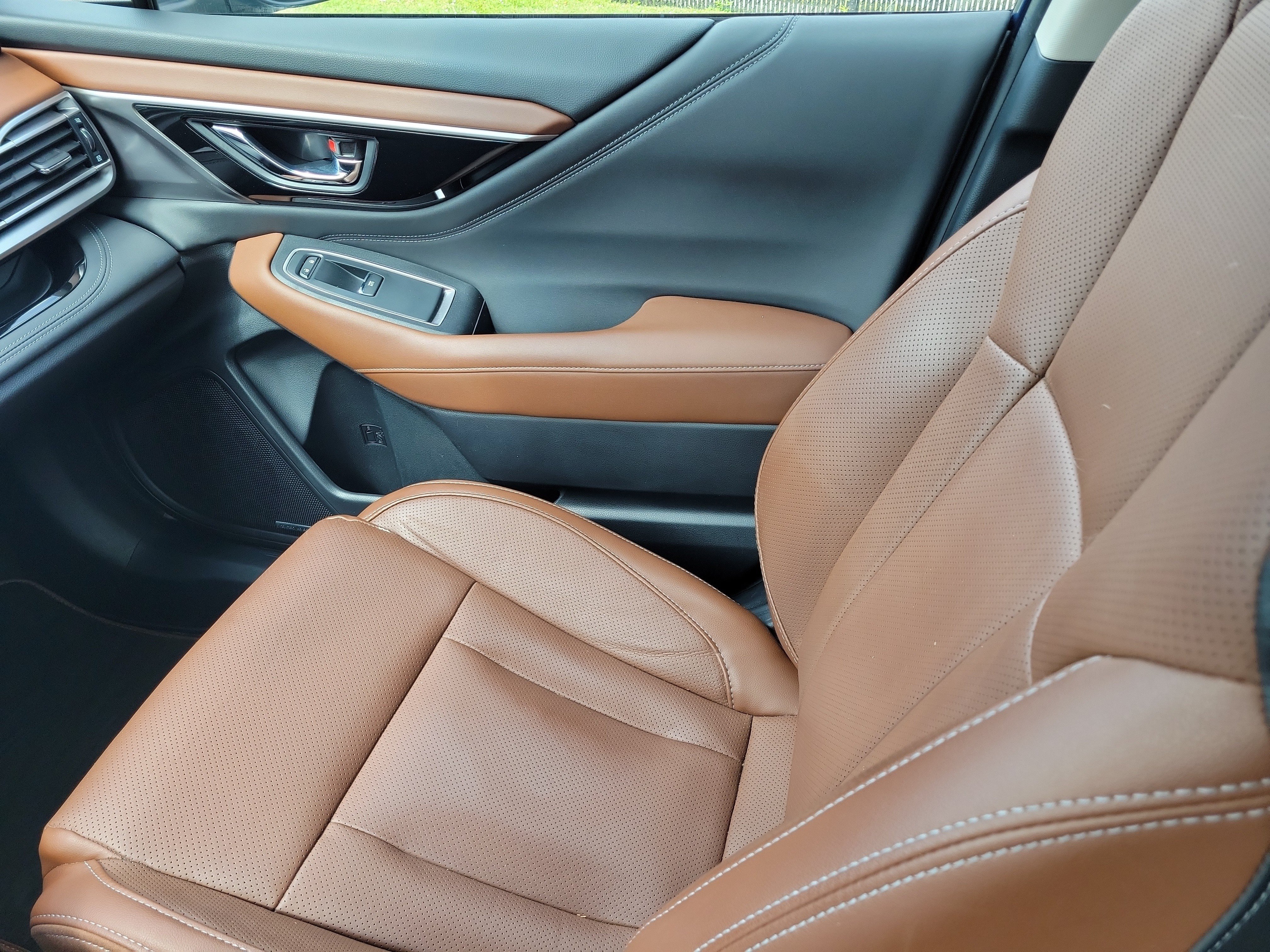 Certified 2021 Subaru Outback Touring XT AWD/4WD image 17