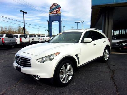 Used 2015 INFINITI QX70 2WD w/ Premium Package
