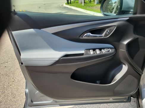 Used 2025 Buick Envista Preferred FWD image 22