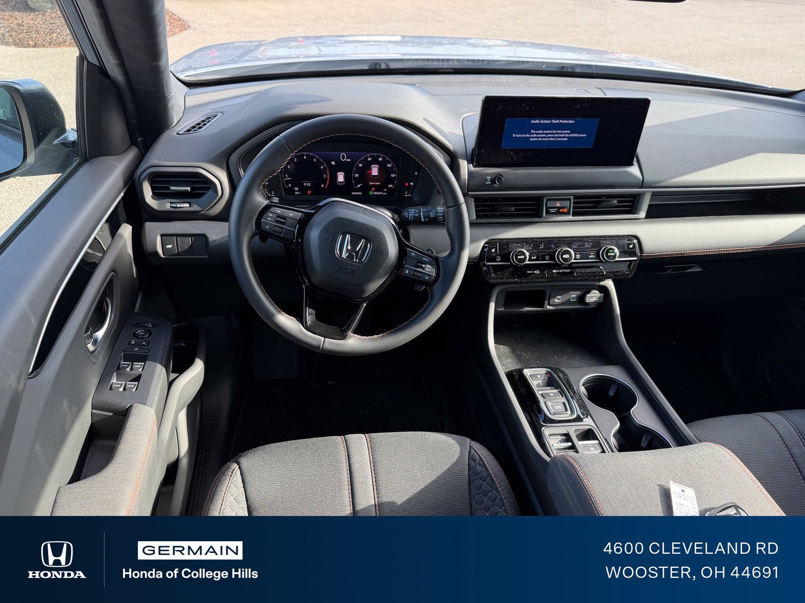 Used 2026 Honda Pilot Sport image 14