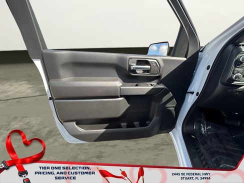 New 2025 GMC Sierra 2500 Pro image 16