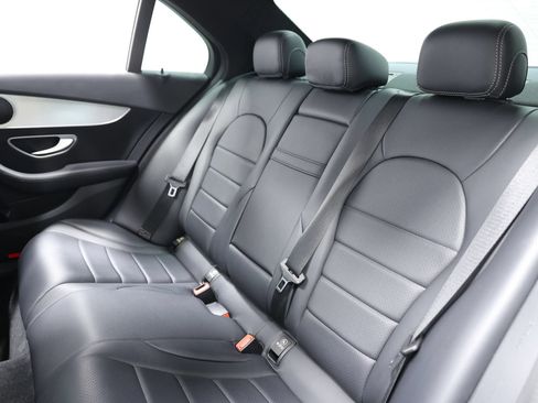 Used 2018 Mercedes-Benz C 300 Sedan image 3