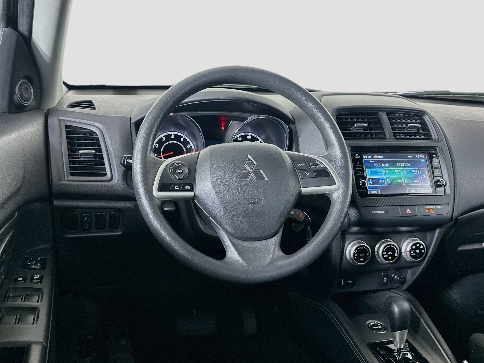 Used 2024 Mitsubishi Outlander Sport ES AWD/4WD image 17