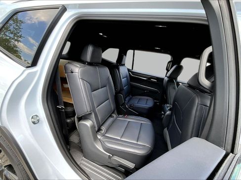 New 2026 GMC Acadia Elevation w/ Black Edition FWD image 20