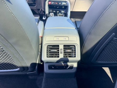 New 2025 Audi SQ5 Prestige image 26