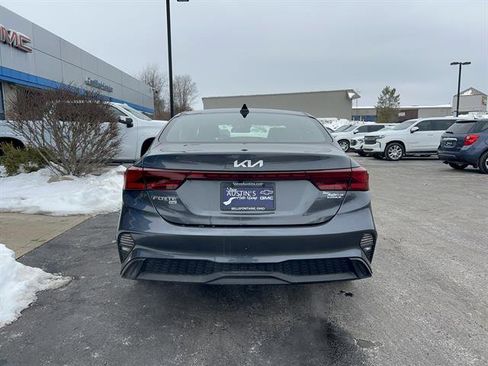 Used 2022 Kia Forte Sedan image 6