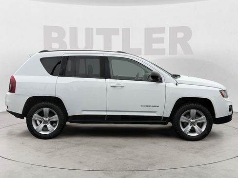 Used 2015 Jeep Compass Sport w/ Power Value Group image 6