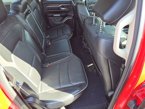 Used 2020 RAM 1500 Laramie image 26