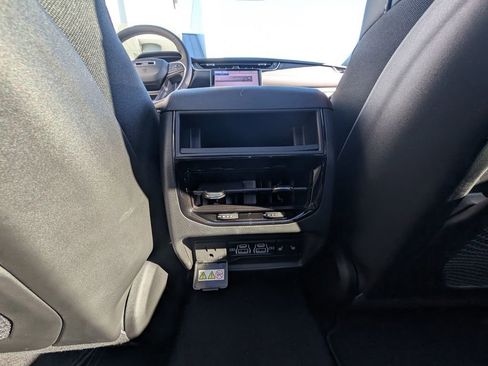 New 2025 Jeep Grand Cherokee Limited image 40