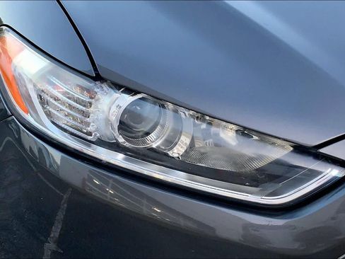 Used 2016 Ford Fusion SE w/ Equipment Group 202A FWD image 24