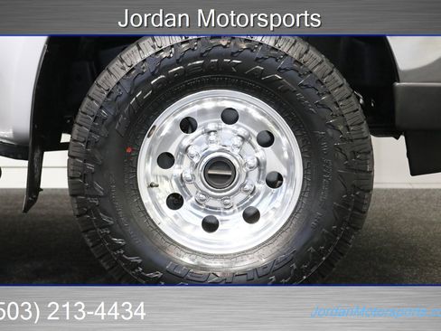 Used 2001 Ford F350 XLT image 64