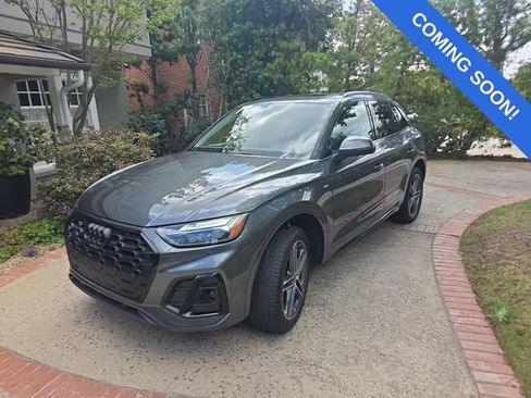 Used 2023 Audi Q5 e Premium Plus w/ Premium Plus Package AWD/4WD image 4