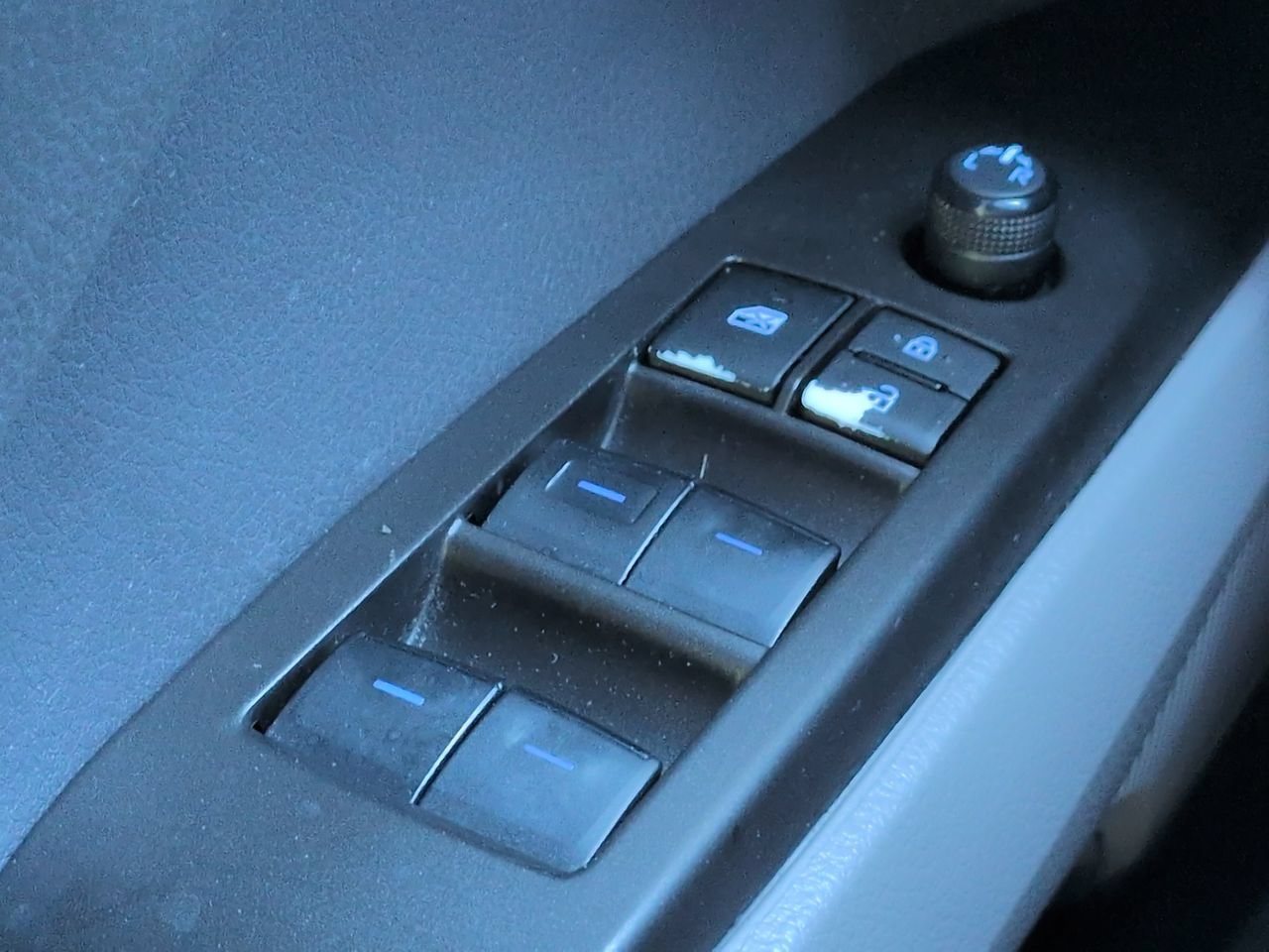 Used 2024 Toyota Camry SE w/ Audio Upgrade Package FWD image 22