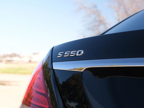 Used 2015 Mercedes-Benz S 550 Sedan image 13