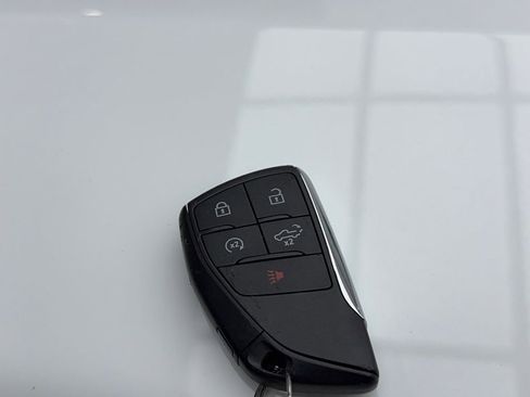 Used 2025 GMC Sierra 1500 AT4 image 65