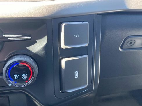 Used 2025 Ford F150 XL AWD/4WD image 27