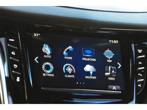 Used 2020 Cadillac Escalade Platinum AWD/4WD image 19