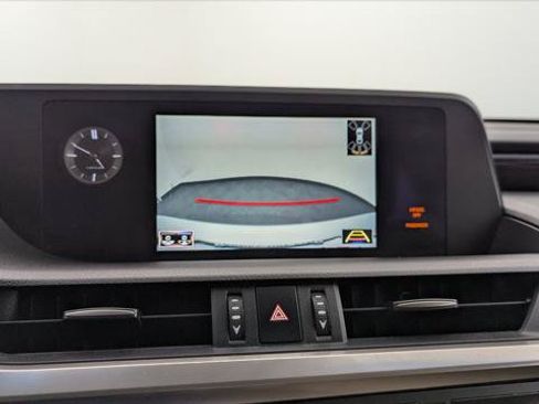 Used 2021 Lexus ES 250 w/ Premium Package AWD/4WD image 27