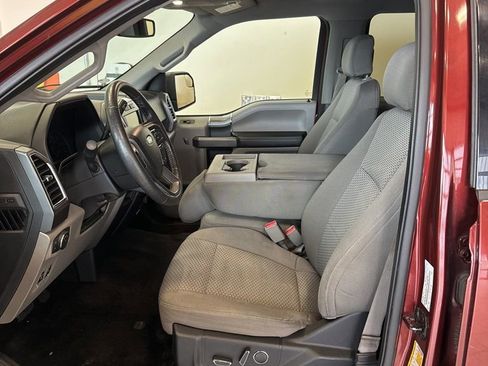 Used 2016 Ford F150 XLT w/ Equipment Group 302A Luxury image 12