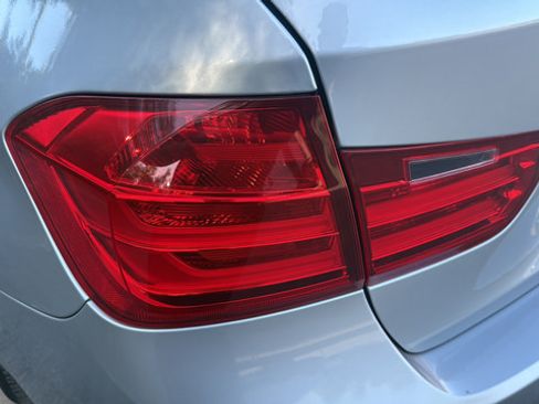 Used 2013 BMW 328i Sedan RWD image 31
