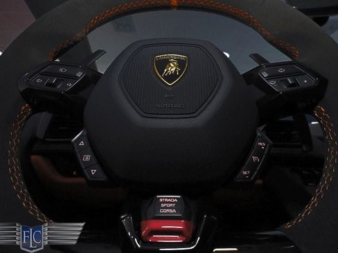 Used 2023 Lamborghini Huracan Tecnica RWD image 32