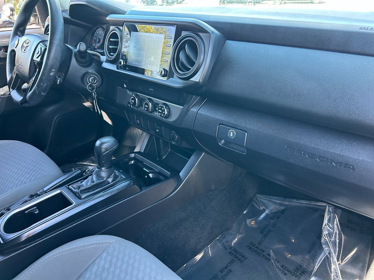 Used 2021 Toyota Tacoma SR RWD image 13