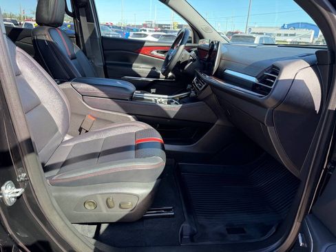 Used 2026 Chevrolet Traverse RS w/ LPO, Floor Liner Package AWD/4WD image 57