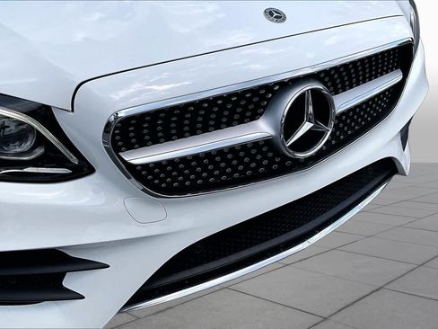 Used 2018 Mercedes-Benz E 400 Cabriolet image 27