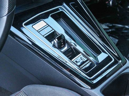 Used 2023 Volkswagen GTI 40th Anniversary Edition image 20