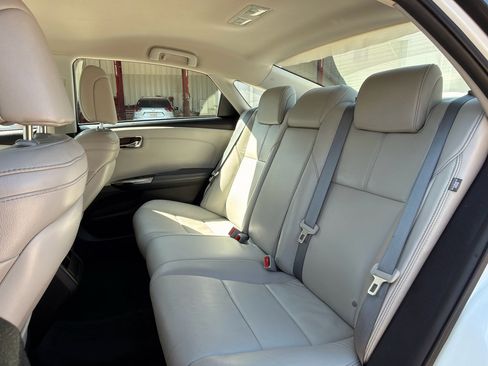 Used 2013 Toyota Avalon XLE image 21
