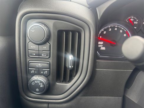 Used 2021 Chevrolet Silverado 1500 Custom image 23