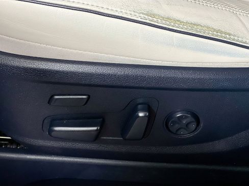 Used 2021 Hyundai Palisade Limited image 15