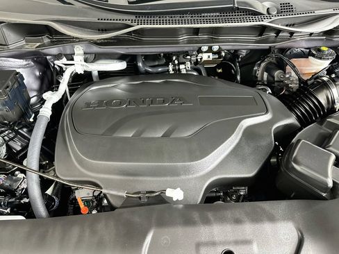 Certified 2026 Honda Odyssey Elite image 33
