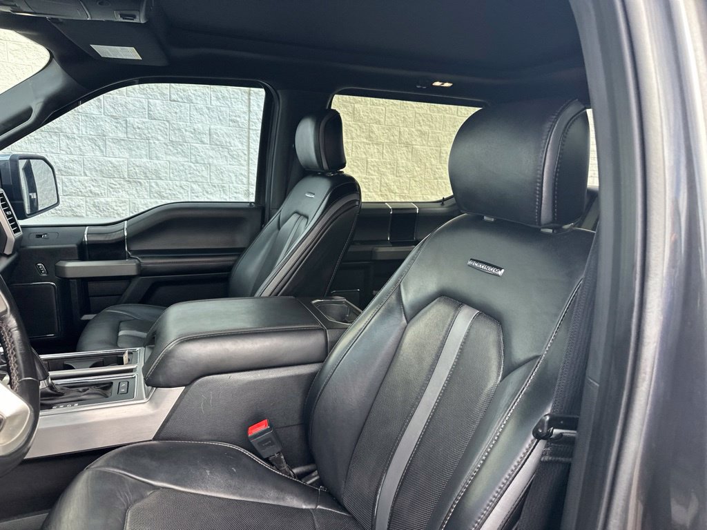 Used 2019 Ford F150 Platinum w/ Equipment Group 701A Luxury AWD/4WD image 14