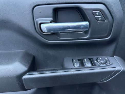 New 2026 Chevrolet Silverado 1500 Custom Trail Boss w/ LPO, Dark Essentials Package AWD/4WD image 8