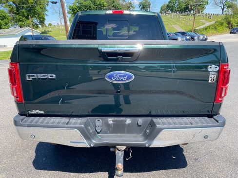 Used 2015 Ford F150 Lariat w/ Equipment Group 502A Luxury AWD/4WD image 4