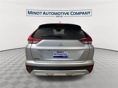 Used 2024 Mitsubishi Eclipse Cross SE image 7