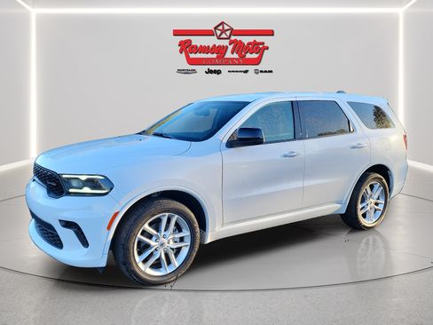 Used 2024 Dodge Durango GT AWD/4WD image 1