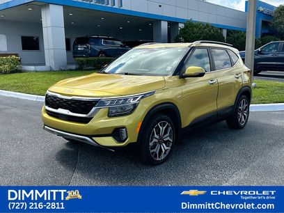 Used 2023 Kia Seltos SX w/ SX Sunroof Package