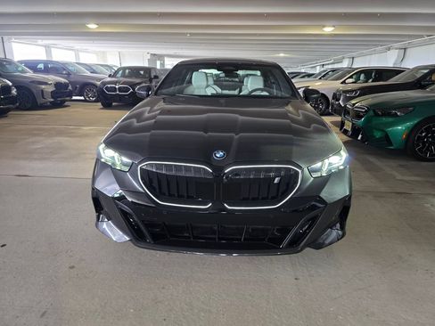 New 2027 BMW i5 eDrive40 w/ M Sport Package RWD image 2