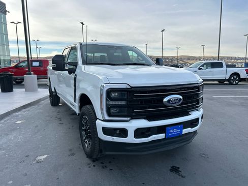 Certified 2025 Ford F350 Platinum AWD/4WD image 5