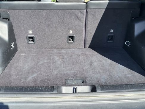 Used 2021 Jeep Cherokee Latitude Lux w/ Comfort/Convenience Group image 30