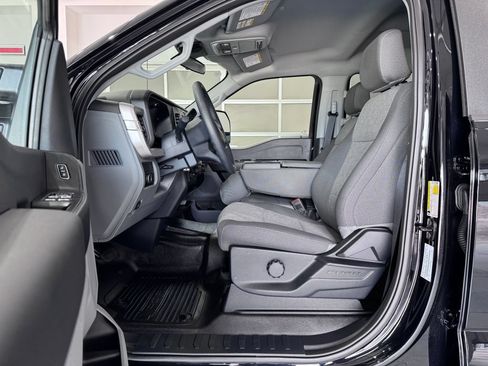 Used 2025 Ford F250 XL w/ 360-Degree Camera Package AWD/4WD image 9